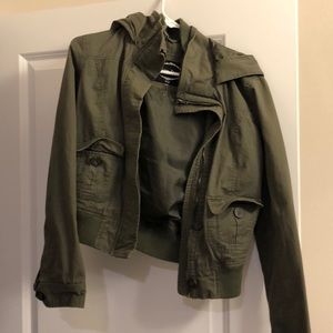 Cargo jacket w/ hood.